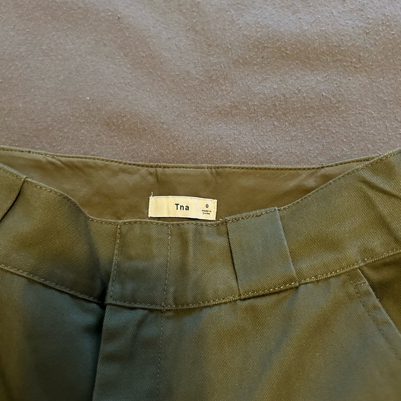 Aritzia TNA Skater Pant - Picture 4 of 8
